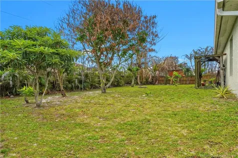 2009 SW Monterrey Lane Port St Lucie FL 34953