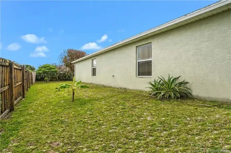2009 SW Monterrey Lane Port St Lucie FL 34953