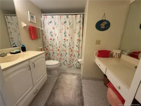 175 SE Saint Lucie Boulevard Stuart FL 34996
