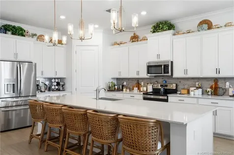 4855 Brookhaven Manor SW SW Vero Beach FL 32968