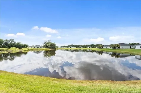4855 Brookhaven Manor SW SW Vero Beach FL 32968