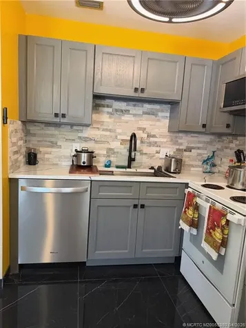 1225 NW 21st Street Stuart FL 34994