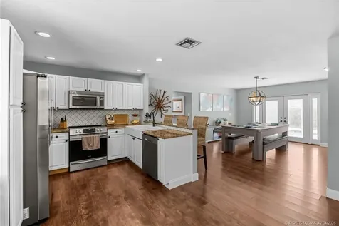 18945 SE Homewood Avenue Tequesta FL 33469