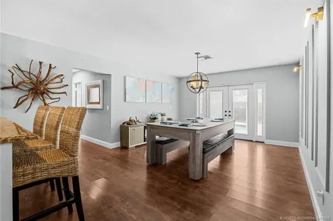 18945 SE Homewood Avenue Tequesta FL 33469