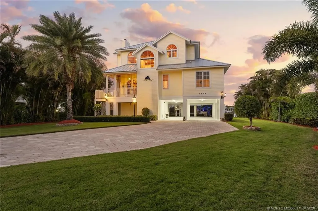 5675 SE Orange Street Stuart FL 34997