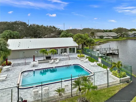 4047 NW Cinnamon Tree Circle Jensen Beach FL 34957