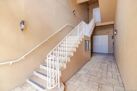 47 SW Osceola Street Stuart FL 34994