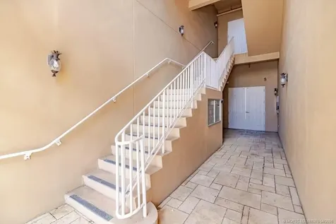 47 SW Osceola Street Stuart FL 34994