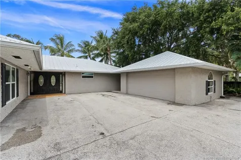 53 N Sewalls Point Road Sewalls Point FL 34996