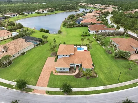 2912 SW English Garden Drive Palm City FL 34990