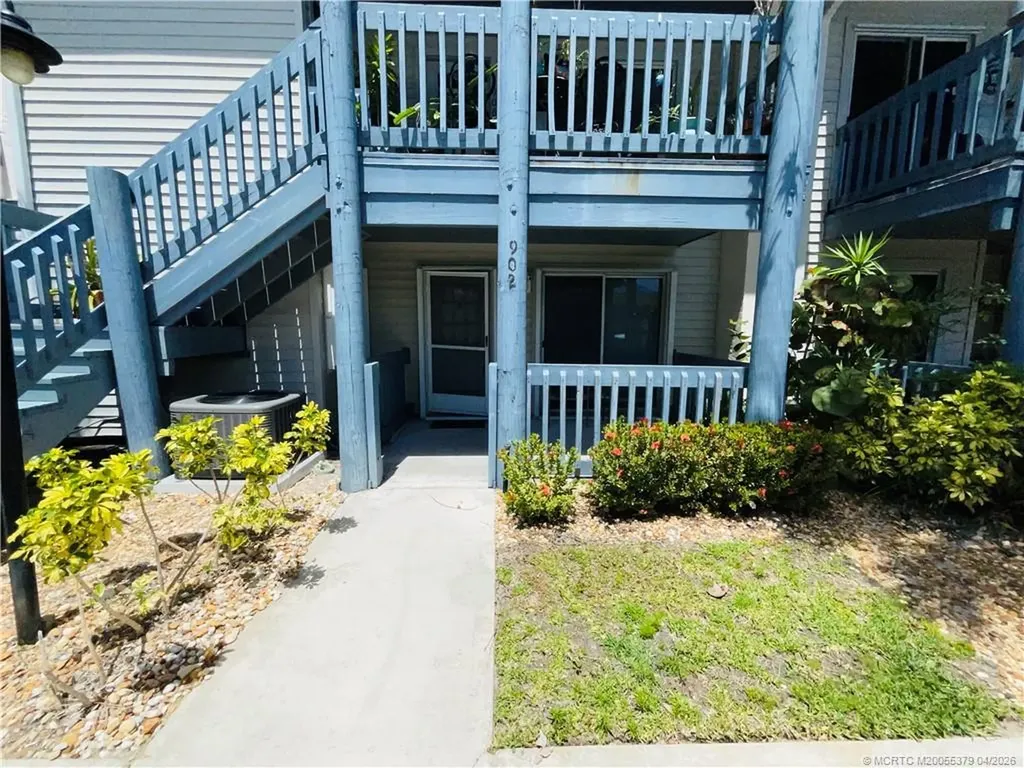 1617 NE Nautical Place Jensen Beach FL 34957