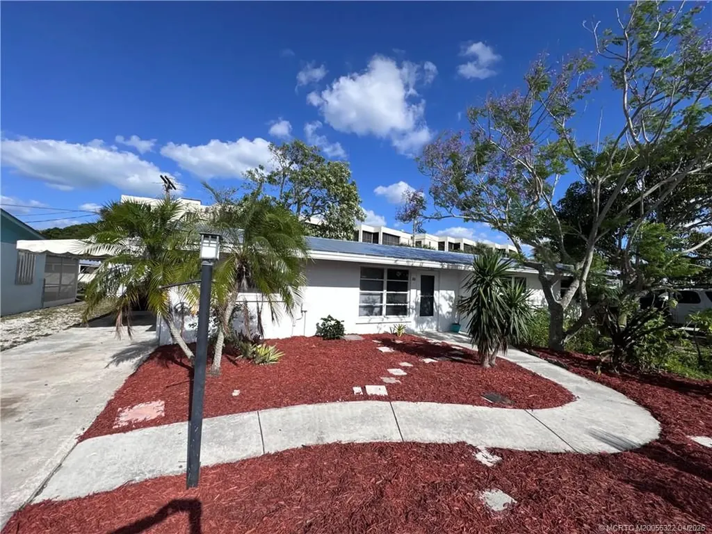 33 SE Sailfish Lane Stuart FL 34996