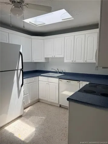 33 SE Sailfish Lane Stuart FL 34996