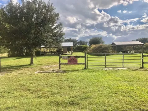 32801 Hwy 441 N Okeechobee FL 34972