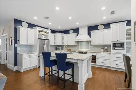 2551 NW Windemere Drive Jensen Beach FL 34957