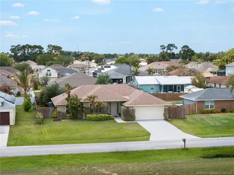 2150 SW Quarry Street Port St Lucie FL 34953