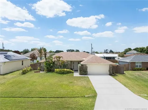 2150 SW Quarry Street Port St Lucie FL 34953