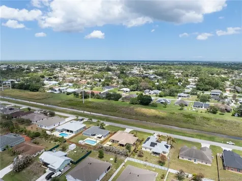 2150 SW Quarry Street Port St Lucie FL 34953