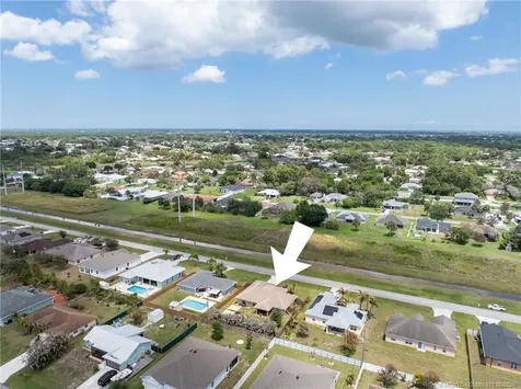 2150 SW Quarry Street Port St Lucie FL 34953