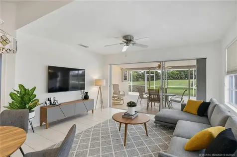 7767 SE Spicewood Circle Hobe Sound FL 33455