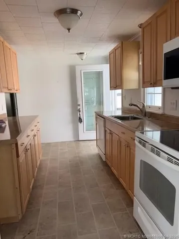 4058 5th Avenue Lake Worth FL 33462