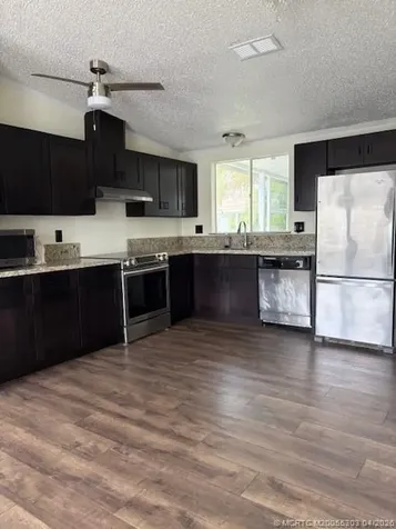 410 SW 134 Way Davie FL 33325