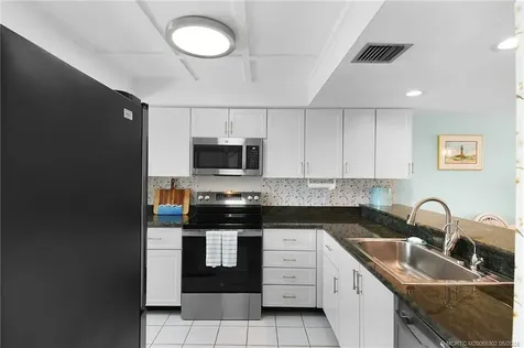 5532 NE Gulfstream Way Stuart FL 34996