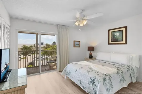 5532 NE Gulfstream Way Stuart FL 34996