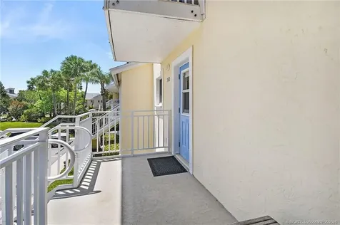 5532 NE Gulfstream Way Stuart FL 34996