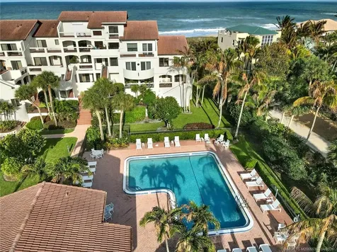 4651 NE Ocean Boulevard Jensen Beach FL 34957