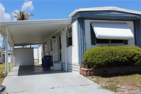 345 NE Tropicalia Lane Jensen Beach FL 34957