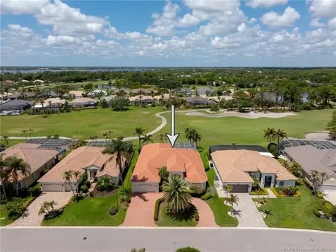 2216 SE Stonehaven Road Port St Lucie FL 34952