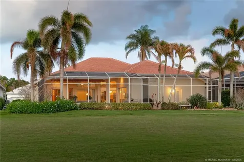 2216 SE Stonehaven Road Port St Lucie FL 34952