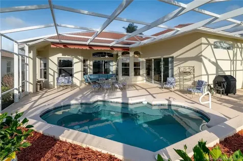 2216 SE Stonehaven Road Port St Lucie FL 34952