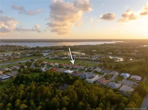 2216 SE Stonehaven Road Port St Lucie FL 34952