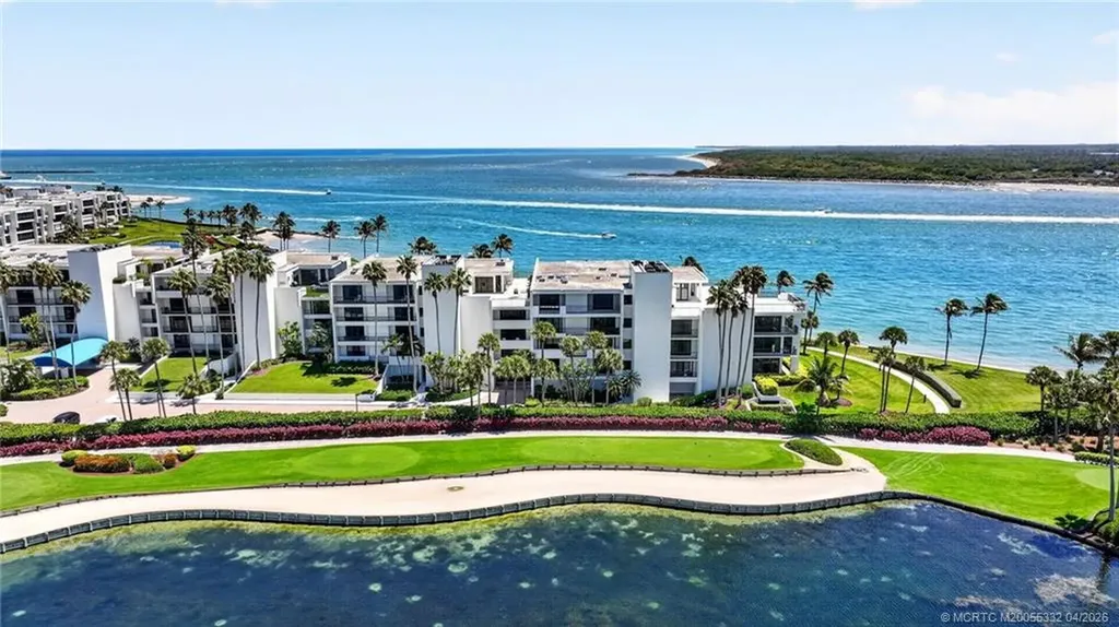 2812 SE Dune Drive Stuart FL 34996