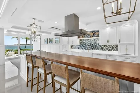 2812 SE Dune Drive Stuart FL 34996