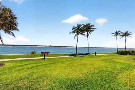 2812 SE Dune Drive Stuart FL 34996