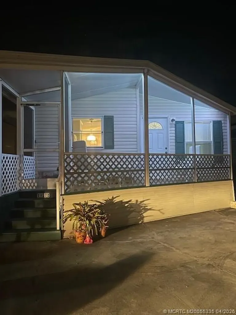 927 Nettles Boulevard Jensen Beach FL 34957