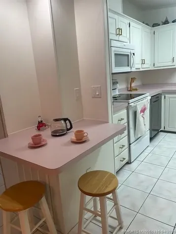927 Nettles Boulevard Jensen Beach FL 34957