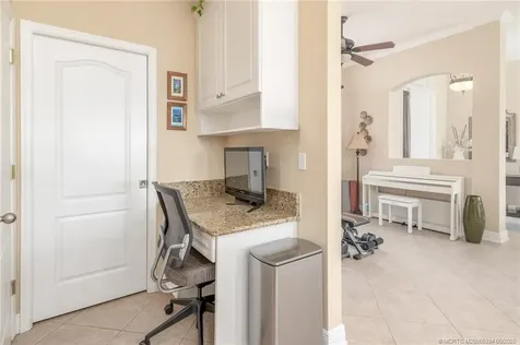 4226 SW Jame Street Port St Lucie FL 34953