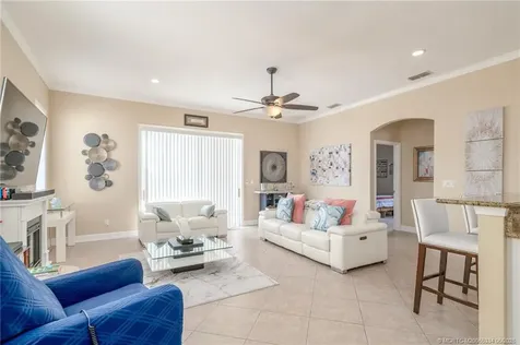 4226 SW Jame Street Port St Lucie FL 34953