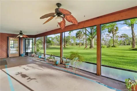 5502 Echo Pines Circle W Fort Pierce FL 34951