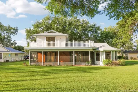 5502 Echo Pines Circle W Fort Pierce FL 34951