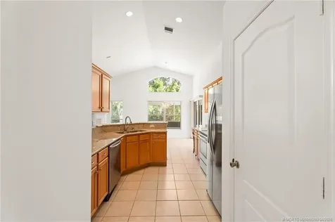 904 NW Waterlily Place Jensen Beach FL 34957