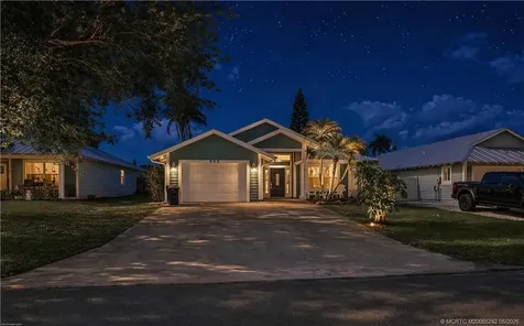 896 SW 34th Terrace Palm City FL 34990