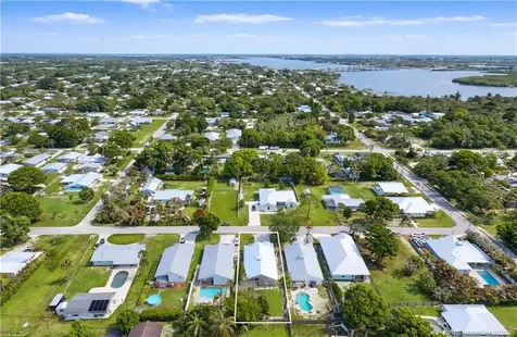 896 SW 34th Terrace Palm City FL 34990