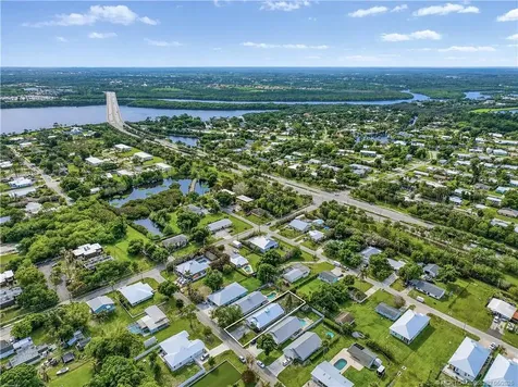 896 SW 34th Terrace Palm City FL 34990