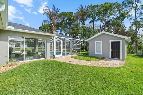 1831 SW Taurus Lane Port St Lucie FL 34984