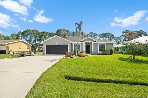 1831 SW Taurus Lane Port St Lucie FL 34984